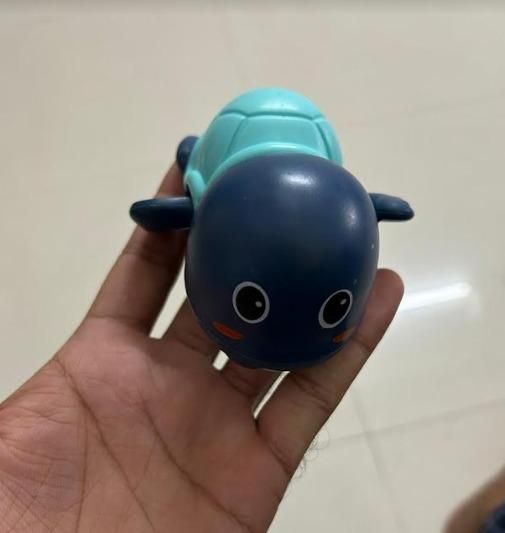 Cute Swimming Turtle Bath Toys – Wind-Up Water Toy for Babies & Toddlers (1 Year+)
